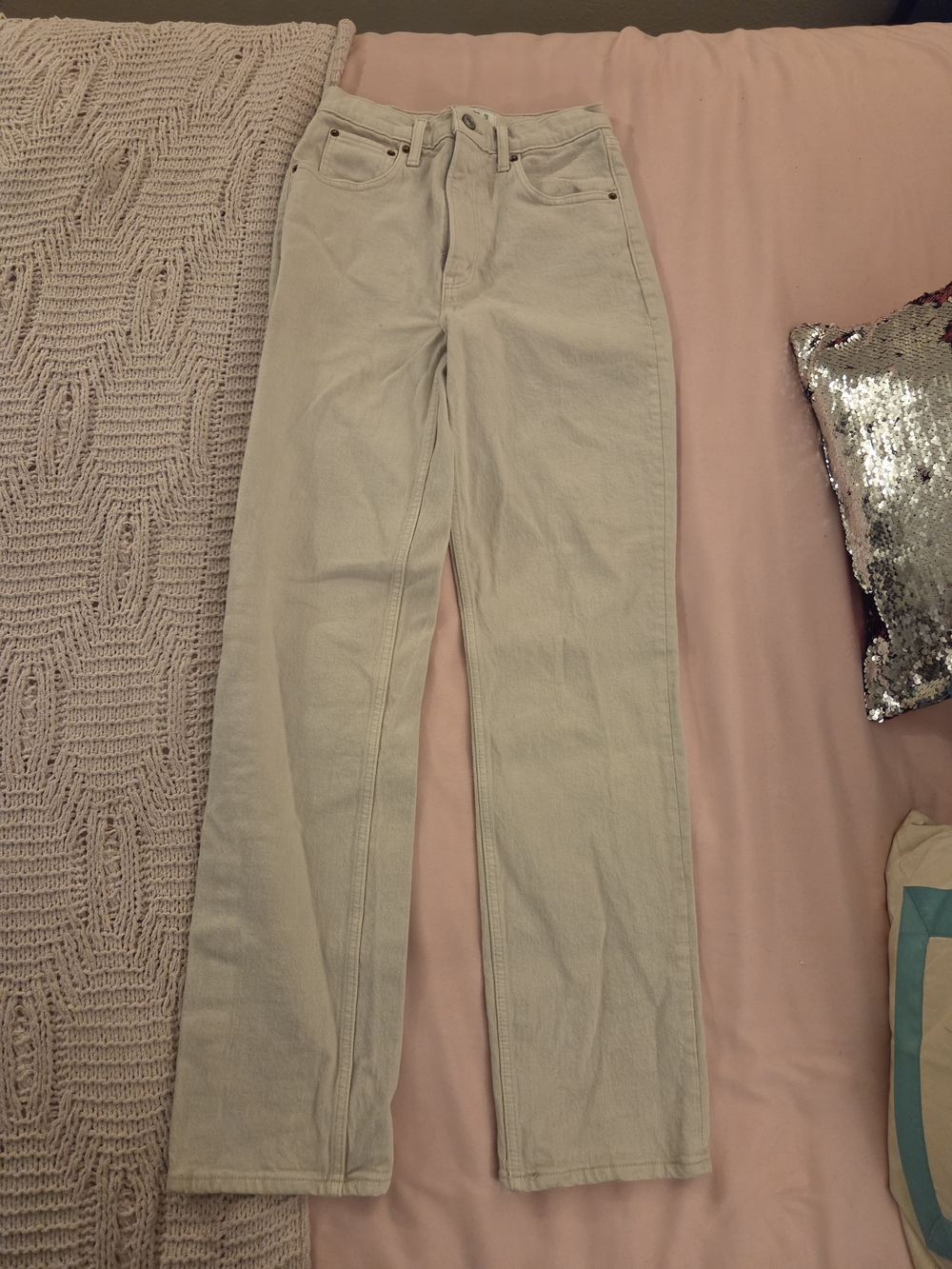 Abercrombie & Fitch Straight Leg Jeans in Light Beige